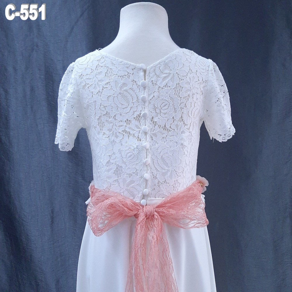 C551 (4)